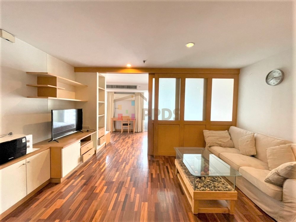 For SaleCondoSukhumvit, Asoke, Thonglor : Condo for sale, 1 bedroom, Asoke area, Sukhumvit 21, near Interchange Tower building.