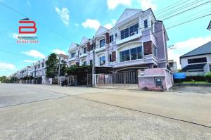 For SaleHouseKasetsart, Ratchayothin : Townhome, Suetrong Village, Grand Home Senanikom, area 35.5 sq m., Phahon Yothin Road 34, Chatuchak District.