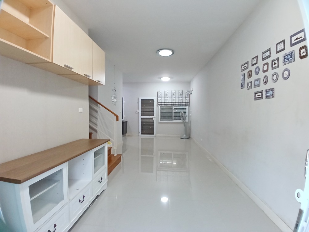 For SaleTownhouseRathburana, Suksawat : Pleno Suksawat 30: 2-storey townhome for sales. 18.7sqwah