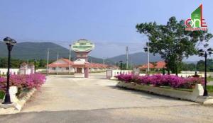 ขายที่ดินลำพูน : ที่ดิน+โครงการบ้านจัดสรร 51-2-29 ไร่ ถ.ไฮเวย์ ลำปาง-เชียงใหม่ อ.เมือง จ.ลำพูน