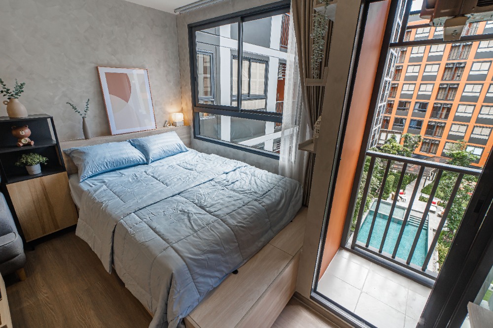 For SaleCondoBangna, Bearing, Lasalle : Urgent sale, new condo from Sansiri, Bangna area, pool view, with tenants.