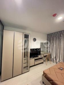 For RentCondoLadprao, Central Ladprao : 🏩💒 For rent  Life Ladprao  Studio , size 27 sq.m. Beautiful room, fully furnished.🏩💒