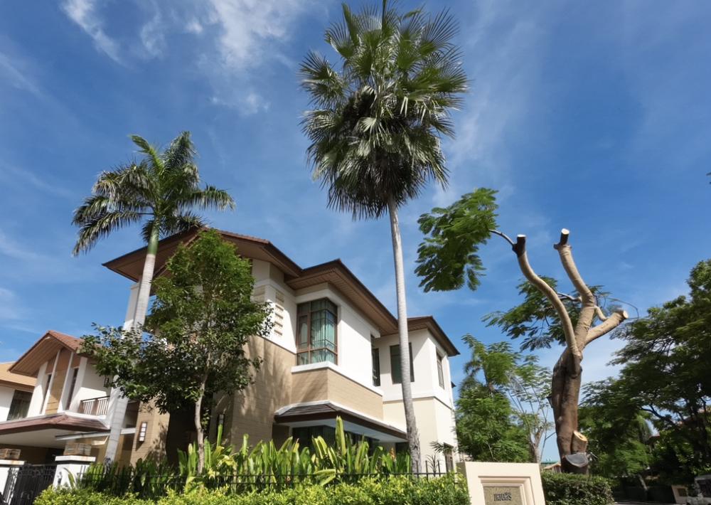 For RentHouseOnnut, Udomsuk : For rent and sale Sansiri Sukhumvit 67