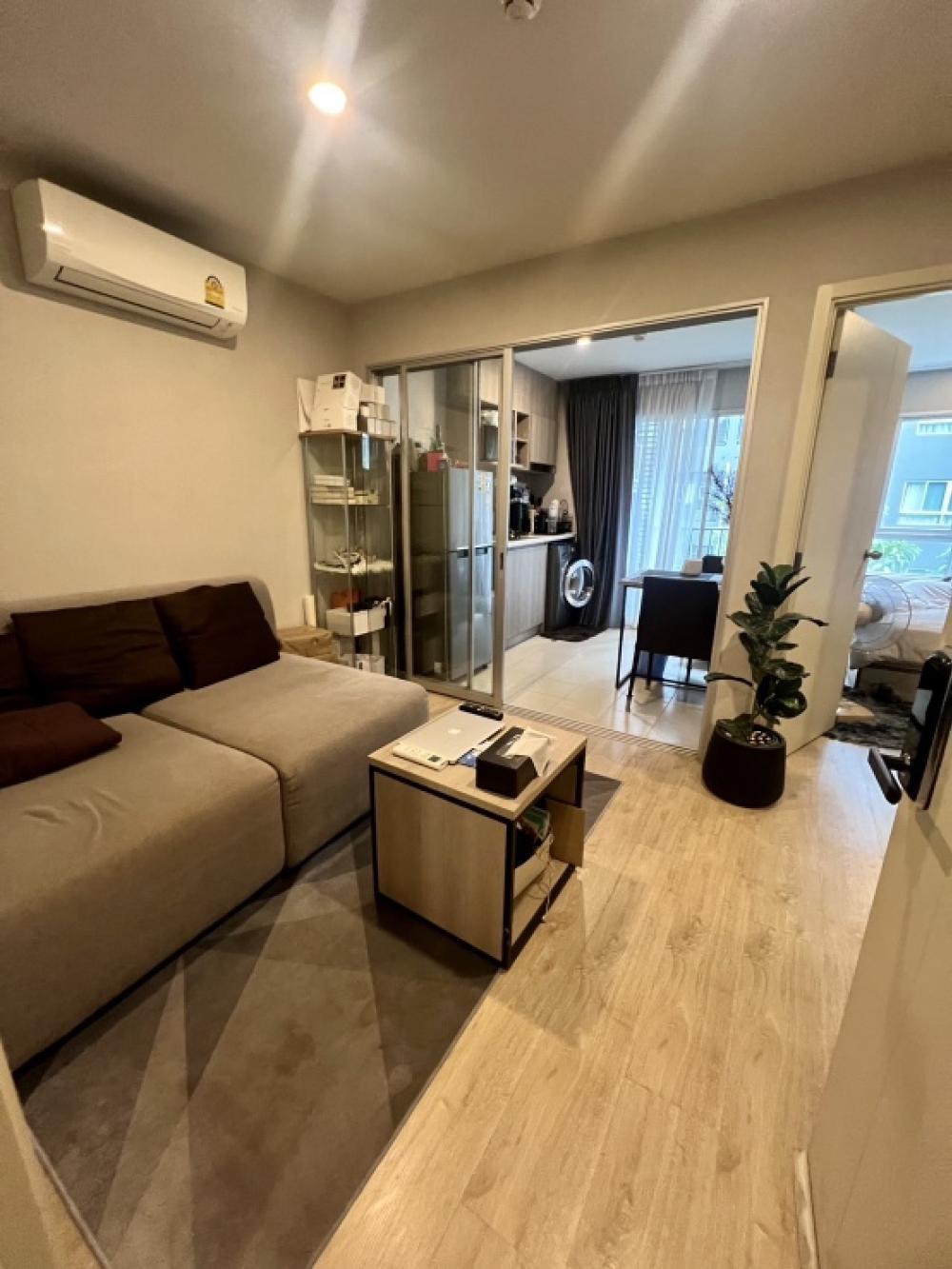 For SaleCondoKasetsart, Ratchayothin : Condo for sale Elio delmoss Phahonyothin 34 (Elio Delmoss Phahonyothin 34) 1 Bed 30.82 sq m, price 2,550,000 baht.