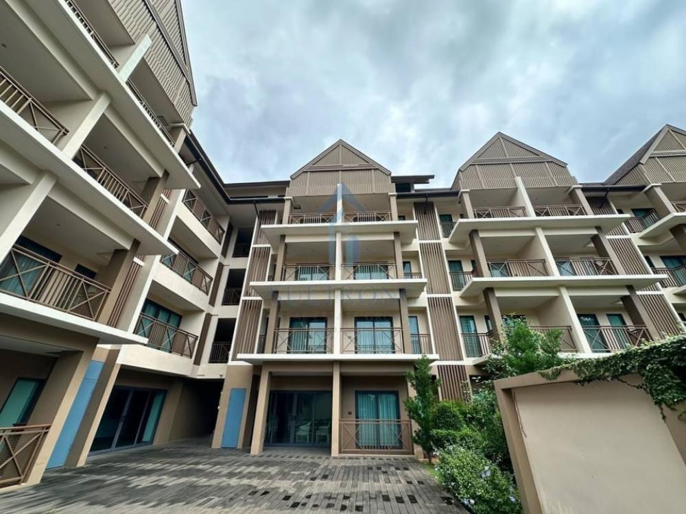 For SaleBusinesses for saleKrabi : Urgent sale hotel, 48 rooms, 5 floors in Ao Nang, 1st-4th floor has 45 rooms, 5th floor has 3 large rooms ✅ Area 1 rai 1 ngan 30 sq m. ✅ • 1 parking lot (rental) #Selling price 200 million per Secondary to the owner The hotel is 90% built, only the beds, 