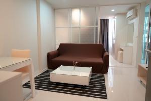 For RentCondoPattanakan, Srinakarin : Call : 095-392-2492 For rent Elements Srinakarin Condo, Srinakarin area, size 38 square meters, 2th floor, Building 4