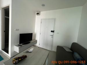 For SaleCondoSamut Prakan,Samrong : Urgent sale, aspire erawan tower B condo, next to BTS Chang Erawan 0 km !!! Located on the 8th floor, size 28.30 sq m, with furniture and electrical appliance