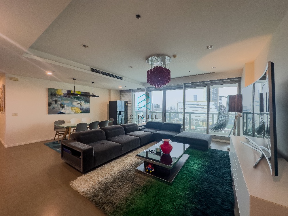 For SaleCondoWongwianyai, Charoennakor : The River by Raimon Land - Cozy, Spacious, Fully Furnished 3 Beds Condo for Sale Facing IconSiam!