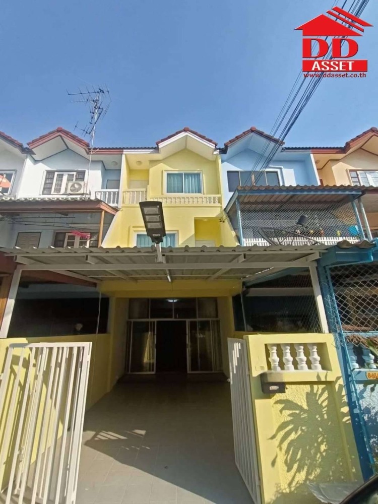 ขายทาวน์เฮ้าส์/ทาวน์โฮมลาดพร้าว101 แฮปปี้แลนด์ : ขายทาวน์โฮม 3 ชั้น หมู่บ้านสินทวีสวนธน1 ซอยประชาอุทิศ44 รหัส T8007