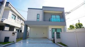 For SaleHouseBangna, Bearing, Lasalle : Single house Centro Bangna / 3 bedrooms (for sale), Centro Bangna / Single House 3 Bedrooms (FOR SALE) CJ331