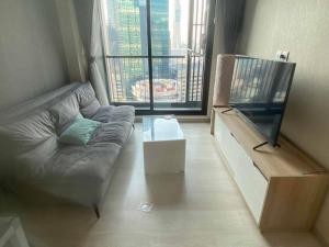 For RentCondoWitthayu, Chidlom, Langsuan, Ploenchit : Urgent! 💥 Spacious Room! Great Price! For rent, Life One Wireless condo, near Central Embassy and BTS Phloen Chit, ready to move in**