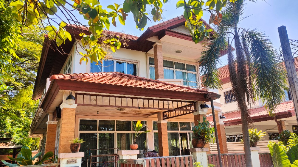 For SaleHouseBang kae, Phetkasem : For sale: 2-story detached house, Arun Thong Sai 1, on an area of ​​73 sq m, Phetkasem Road 68, near Phutthamonthon Sai 1 Road, The Mall Bang Khae Department Store, 5 bedrooms, 2 bathrooms, price 6.8 million, interested 097 - 465 5644 T.C HOME
