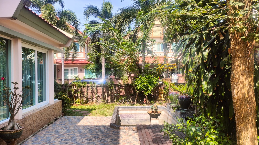 For SaleHouseRama5, Ratchapruek, Bangkruai : Single house for sale, Laddarom Ratchaphruek - Pinklao, next to Ratchaphruek Road 25, near Suan Phak Road, expressway, size 80 sq m, 3 bedrooms, 3 bathrooms, new house, never used, 9.4 million, interested 097 - 465 5644 T.C HOME