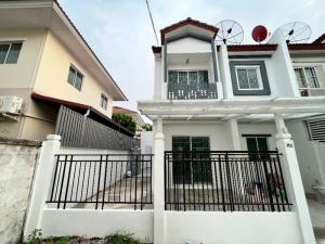 ขายบ้านบางแค เพชรเกษม : ทาว์นเฮ้าส์ 2ชั้น 23.3 ตรวา เหมาะทำโฮมออฟฟิส ทำเลดี หลังริมสุด มีเป็นส่วนตัวมาก