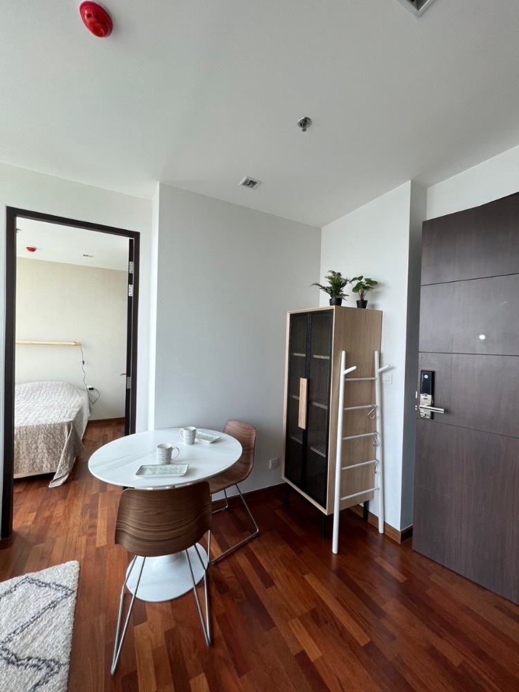 ให้เช่าคอนโดราชเทวี พญาไท : 🌆 เช่าคอนโด Wish Signature Midtown Siam 1ห้องนอน | 1 ห้องน้ำ | 32.55 ตรม. !🏢✨