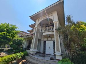 For SaleHouseRathburana, Suksawat : For sale Narisa Thonburirom 210 sq m. 10.9 million only Line @wproper Call : Kan 095 6944642