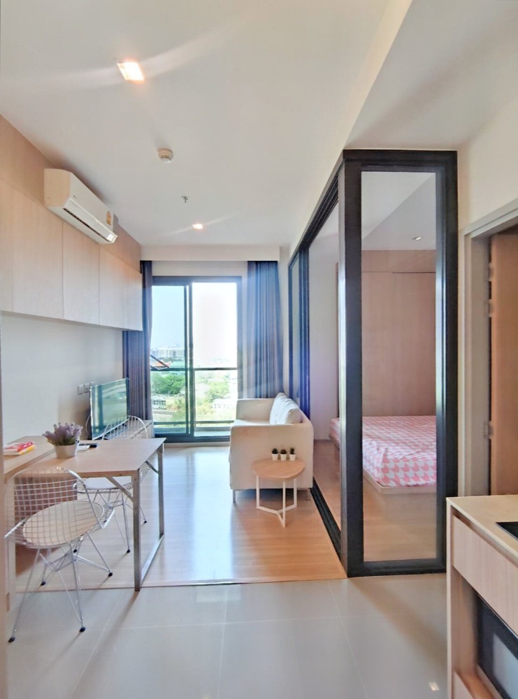 ขายคอนโดสะพานควาย จตุจักร : ขายขาดทุน M Jatuchak 1 ห้องนอน 1 ห้องน้ำ ชั้นสูง ห้องพร้อมอยู่ เฟอร์นิเจอร์ครบ เพียง 3 ล้านเท่านั้น