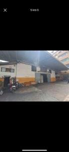 For SaleLandYaowarat, Banglamphu : Land with buildings: Pom Prap Sattru Phai Subdistrict: near MRT Wat Mangkon