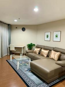 ให้เช่าคอนโดพระราม 9 เพชรบุรีตัดใหม่ RCA : FOR (RENT)  30,000   –  Belle Grand Rama 9   –  2 BEDS 1 BATH,  30th   Tower  C1 , 58  Sq.m.