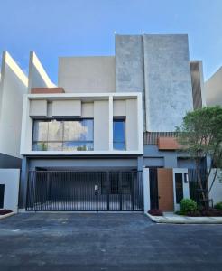 ให้เช่าบ้านพัฒนาการ ศรีนครินทร์ : ให้เช่าบ้าน Bugaan Krungthep Kreetha   for Rent