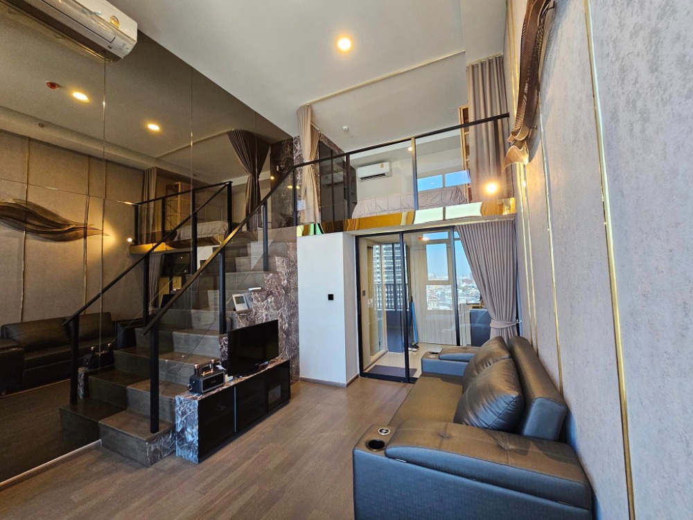 For RentCondoSiam Paragon ,Chulalongkorn,Samyan : Park Origin Chula - Samyan【𝐑𝐄𝐍𝐓】🔥Luxury Duplex in the city center Complete furniture Near MRT Hua Lamphong & Sam Yan Ready !! 🔥Contact Line ID: @hacondo