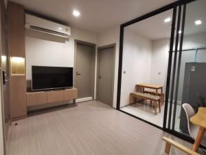 For RentCondoRama9, Petchburi, RCA : Condo for rent, Life Asoke-Rama 9, beautiful room, ready to move in, near MRT Rama 9 and Airport Link Makkasan.