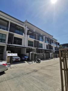 For SaleTownhouseKaset Nawamin,Ladplakao : 21.9 sq m 4n3n 3-story townhome, Landmark Ekkamai Ramindra.