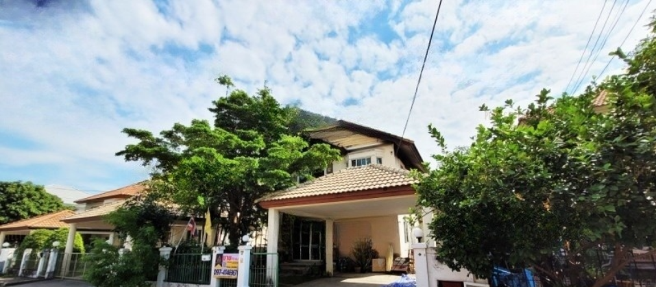 For SaleHouseNawamin, Ramindra : Urgent sale (cheapest ever sold) - Single house, Chuan Chuen Watcharapol, you cant find this price at this location.