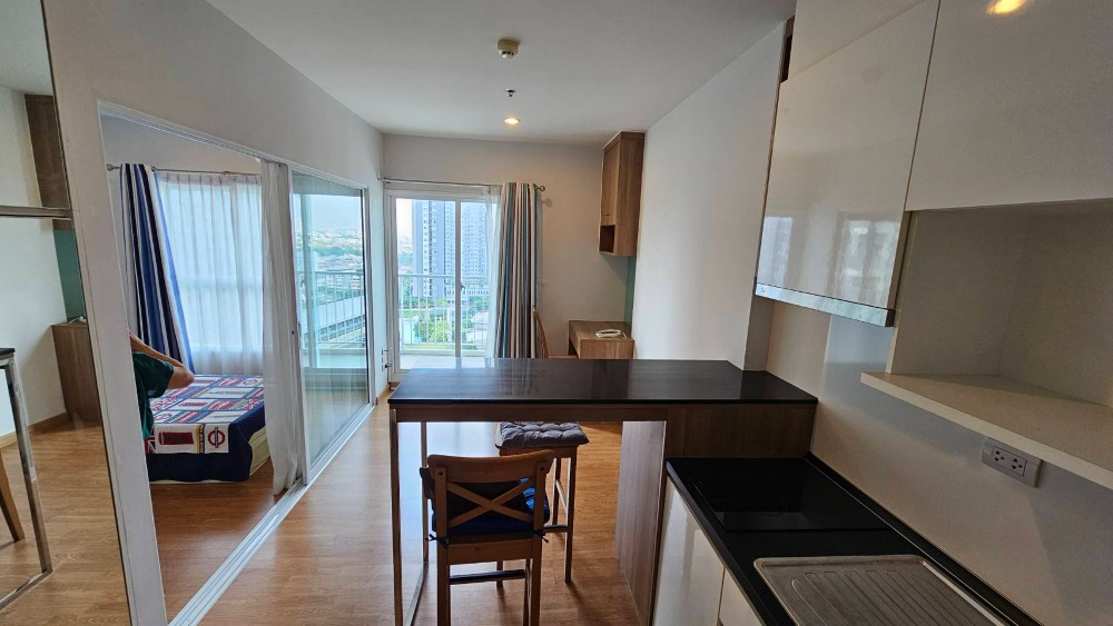 For RentCondoBang Sue, Wong Sawang, Tao Pun : Condo for rent The Parkland Ratchada-Wong Sawang Next to Wong Sawang BTS station, size 1 bedroom, 30 sq m, 18th floor **pool view, city view, beautifully decorated room, ready to move in.