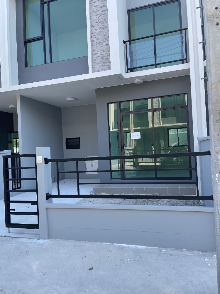For SaleTownhouseNawamin, Ramindra : New house for sale!!