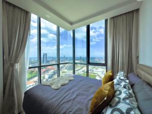 For RentCondoPattaya, Bangsaen, Chonburi : For rent, Pattaya POSH, corner room, sea view - 2 bedrooms, 48 ​​sq m., only 1 room left.
