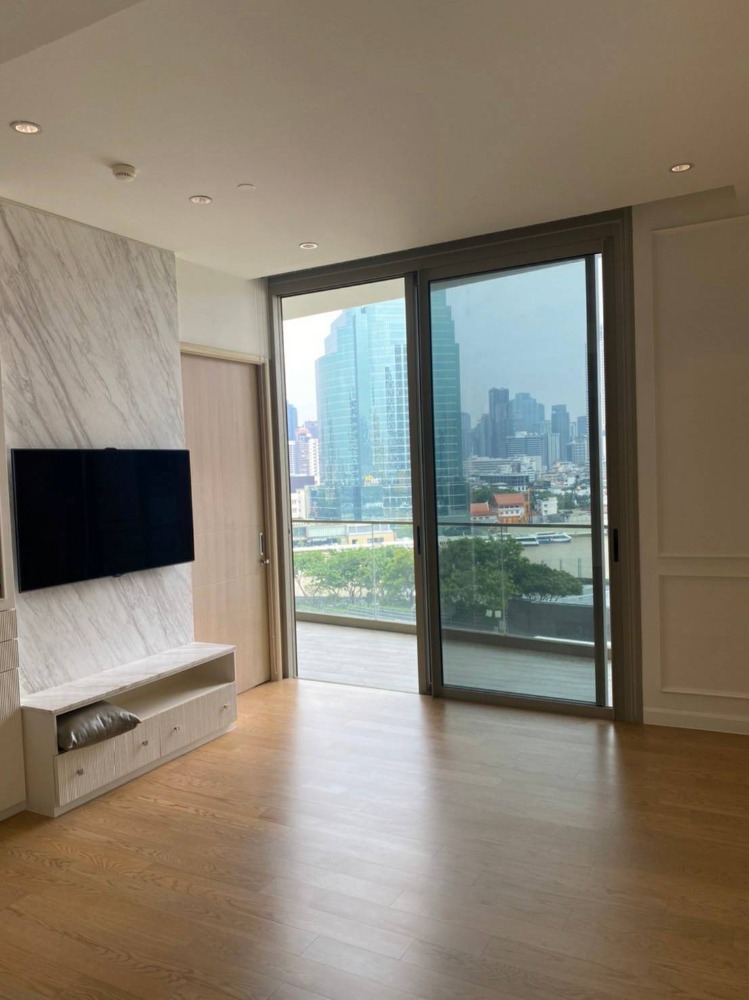 ขายคอนโดวงเวียนใหญ่ เจริญนคร : Magnolias Waterfront Residenced IconSiam : แมกโนเลียส์ วอเตอร์ฟรอนท์ เรสซิเดนซ์ ไอคอนสยาม ( Fl. 805 ) / คอนโด 1 ห้องนอน / ใกล้ BTS กรุงธนบุรี