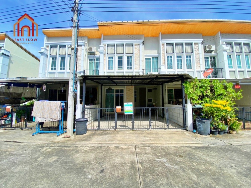 For SaleTownhouseKaset Nawamin,Ladplakao : 2-story townhouse for sale, Golden Town Village. Ladprao-Kaset Nawamin Golden Town Ladprao – Kaset nawamin Townhome Soi Nawamin 42, Intersection 27