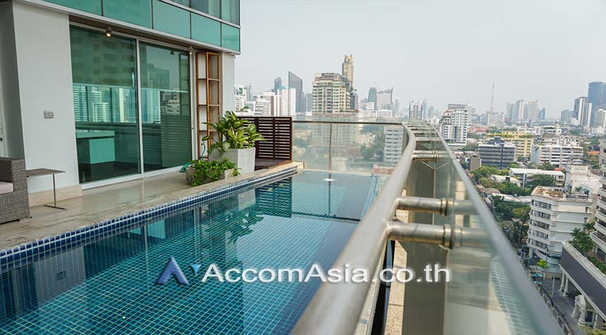 For RentCondoSukhumvit, Asoke, Thonglor : Huge Terrace, Private Swimming Pool, Duplex Condo, Pet-friendly | 3 Bedrooms Condominium for Rent in Sukhumvit, Bangkok near BTS Phrom Phong at Le Raffine Sukhumvit 31 (AA14793)