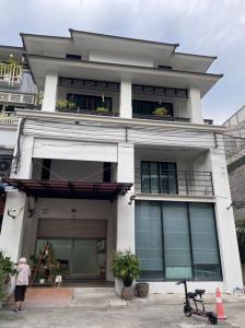 For SaleHome OfficeRama 2, Bang Khun Thian : Luxurious home office for sale, Thonburi Complex, Rama 2, decorated and ready to move into business, prime location, business district.