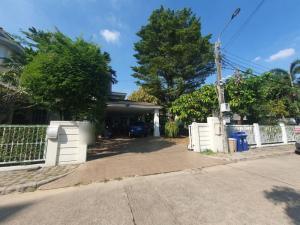 ขายบ้านลาดพร้าว เซ็นทรัลลาดพร้าว : ขายด่วนบ้านเดี่ยวใกล้เลียบด่วนสภาพดีพร้อมอยู่