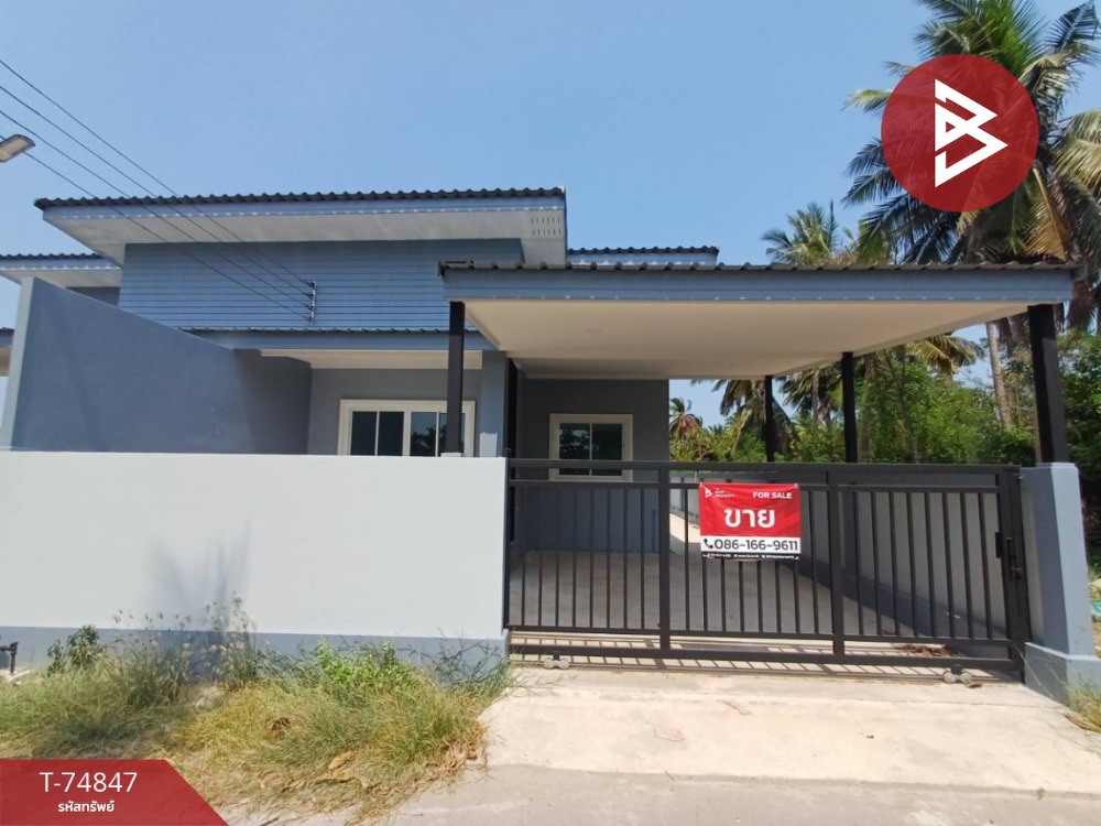 For SaleHouseSamut Songkhram : Single-storey semi-detached house for sale, area 72.4 square meters, Lat Yai, Samut Songkhram.