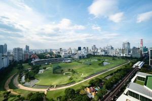 ขายคอนโดวิทยุ ชิดลม หลังสวน : For sell : 185 ราชดำริ (185 Rajadamri) Penthouse 4 ห้องนอน 5 ห้องน้ำ 4 ที่จอดรถ สนใจสอบถาม/นัดชม โทร 0647944263