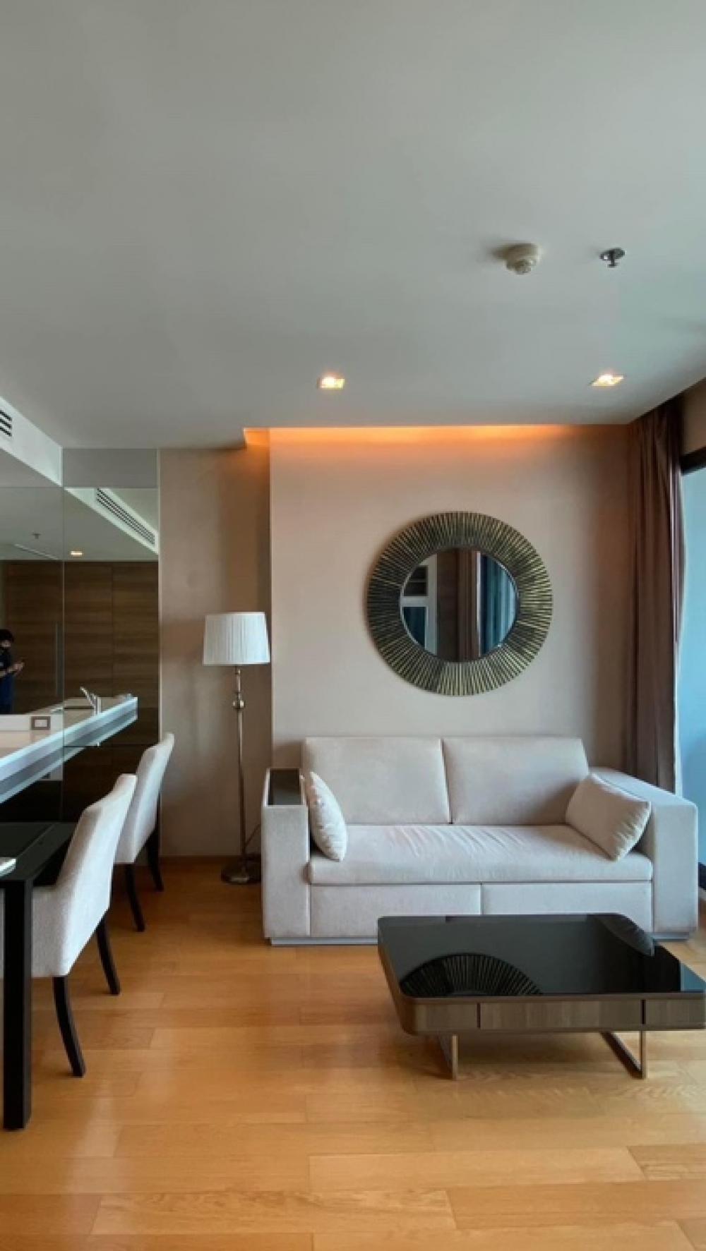 ขายคอนโดสาทร นราธิวาส : 6612685 ขาย คอนโด . The Address Sathorn เพียง 190 เมตร BTS Saint Louis