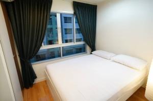 For SaleCondoPattanakan, Srinakarin : N1101223 For Sale/For Sale Condo Lumpini Ville Phatthanakan - New Phetchaburi (Lumpini Ville Phatthanakan-New Phetchaburi) 1 bedroom, 23 sq m, 5th floor, Building B1, beautiful room, fully furnished, ready to move in.