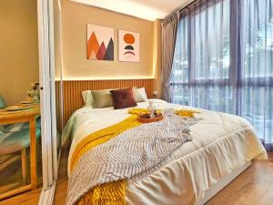 For SaleCondoRama9, Petchburi, RCA : BNC-2478 : Condo for sale, Kris Garden Rama 9.