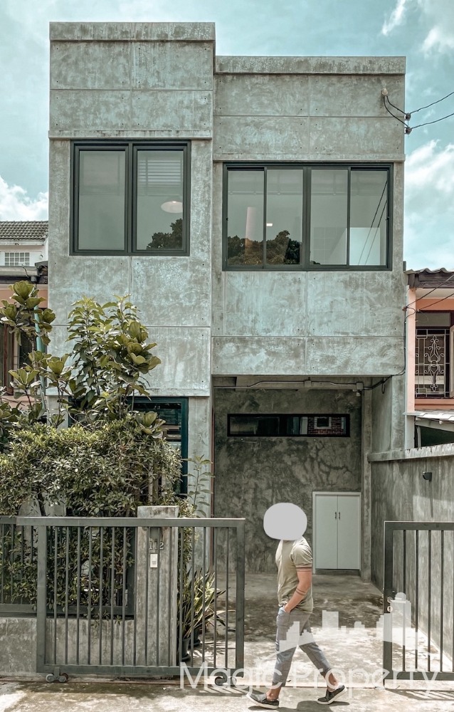 For RentTownhouseRama9, Petchburi, RCA : 2 Bedroom Townhouse For Rent in Soonvijai, Mu Ban Si Nakhon Alley, Bang Kapi, Bangkok