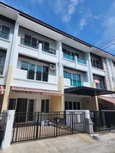 For RentTownhouseYothinpattana,CDC : 📣Rent with us and get 500 baht! Townhome for rent, Baan Klang Muang S-Sense Rama 9 - Lat Phrao, beautiful house, good price, very livable, ready to move in MEBK12941