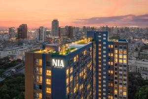 For SaleCondoOnnut, Udomsuk : 🟦 NIA by Sansiri 🟫 New condo from Sansiri, 1 Bed 23 sq m., only 2.79 million baht, free common fees. and expenses on transfer day Contact Teeranote (Sale Project) 081-6507927 😄