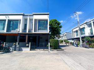 For SaleTownhouseRathburana, Suksawat : 2-story townhome for sale, PLENO Suksawat project, corner unit.