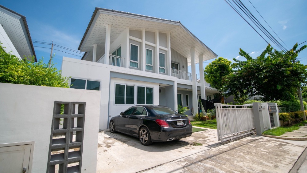 For SaleHouseNawamin, Ramindra : Urgent sale, very cheap!!! 2-story detached house, Habitia Motif Panyaintra project, area size 102.8 sq m, special price only 9.5 million baht, free transfer!