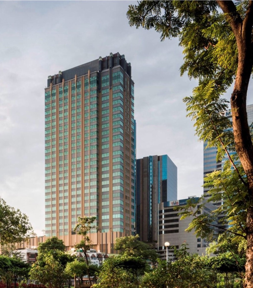 For RentOfficeSapankwai,Jatujak : Bangkok Office For Rent Chatuchak Serviced Office SJ Infinite I Business Complex Fully-Furnished Serviced Office 2 workstations Rental Price 14,890 THB/month closed to BTS Mo Chit, MRT Chatuchak Park, Phaholyothin