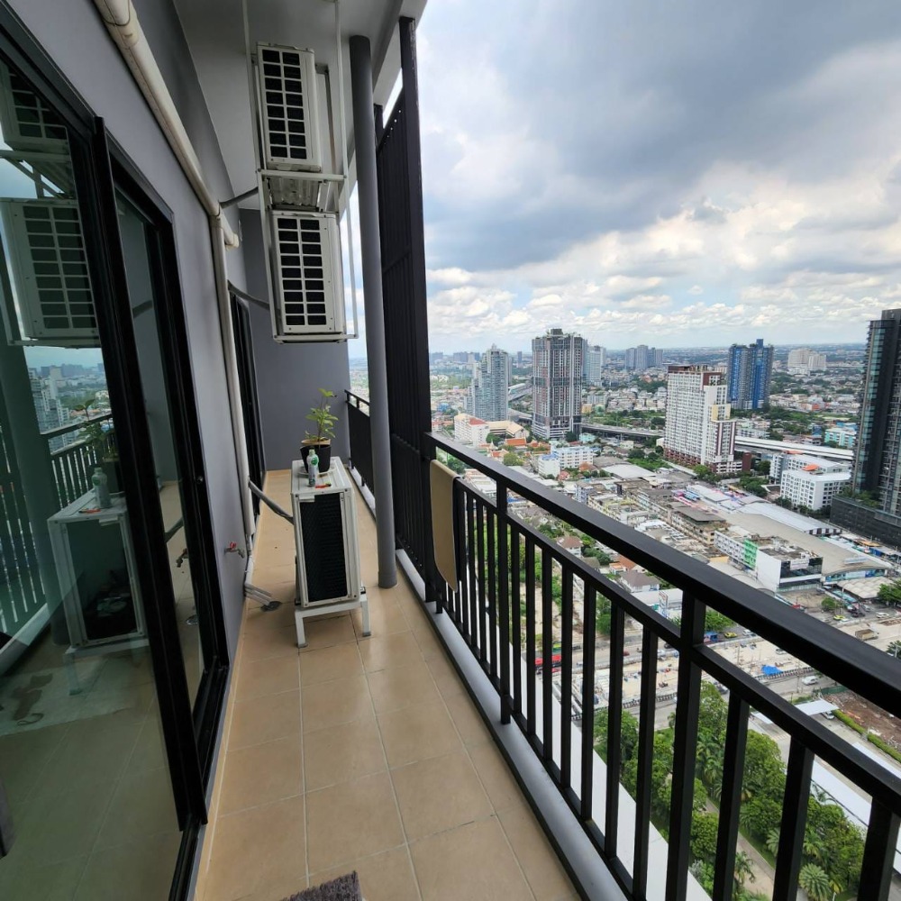 For RentCondoThaphra, Talat Phlu, Wutthakat : For rent, 88 sq m, 34th floor, 2 bedrooms, 2 bathrooms, Supalai Loft Condo, Talat Phlu Station.