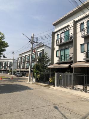 For SaleTownhousePinklao, Charansanitwong : 3-story townhome for sale, Baan Klang Muang, Pinklao, Charan [4.9M]