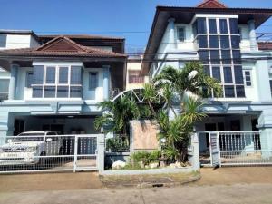 For SaleHome OfficeChokchai 4, Ladprao 71, Ladprao 48, : 3-storey detached house for sale, 110 sq m, Nak Niwat area, Lat Phrao 71, Chok Chai 4, near the expressway. MRT Lat Phrao 71 Satri Witthaya, suitable for a home office.